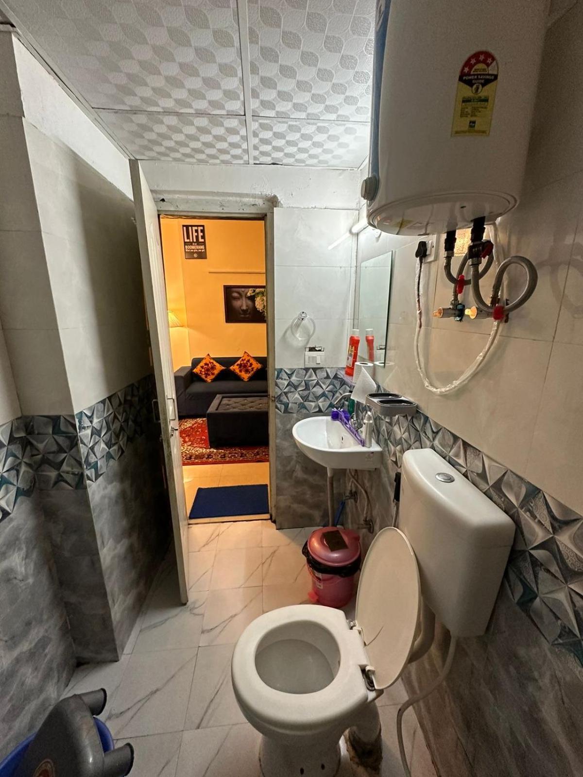 Royal Ambience Apartment Ghaziabad Exterior foto